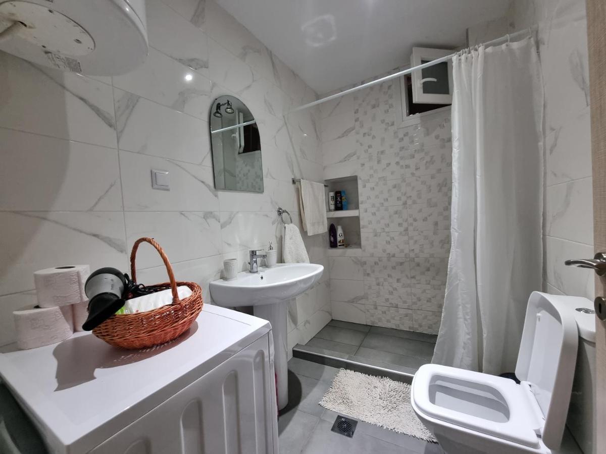 Cosy And Modern Appartment In Olympiada Dış mekan fotoğraf